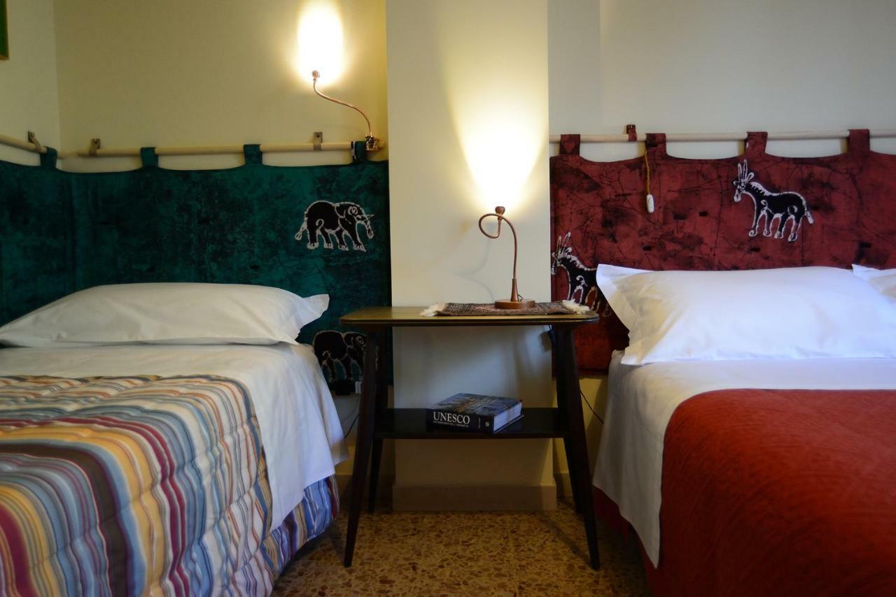 Bed And Breakfast Lucia เชซานา ภายนอก รูปภาพ